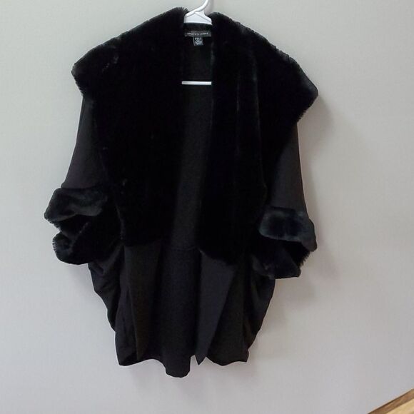 Saks Fifth Ave Ladies Faux Fur Trimmed Wrap/Shawl - Picture 1 of 12